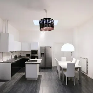 Trend Apartment Milan